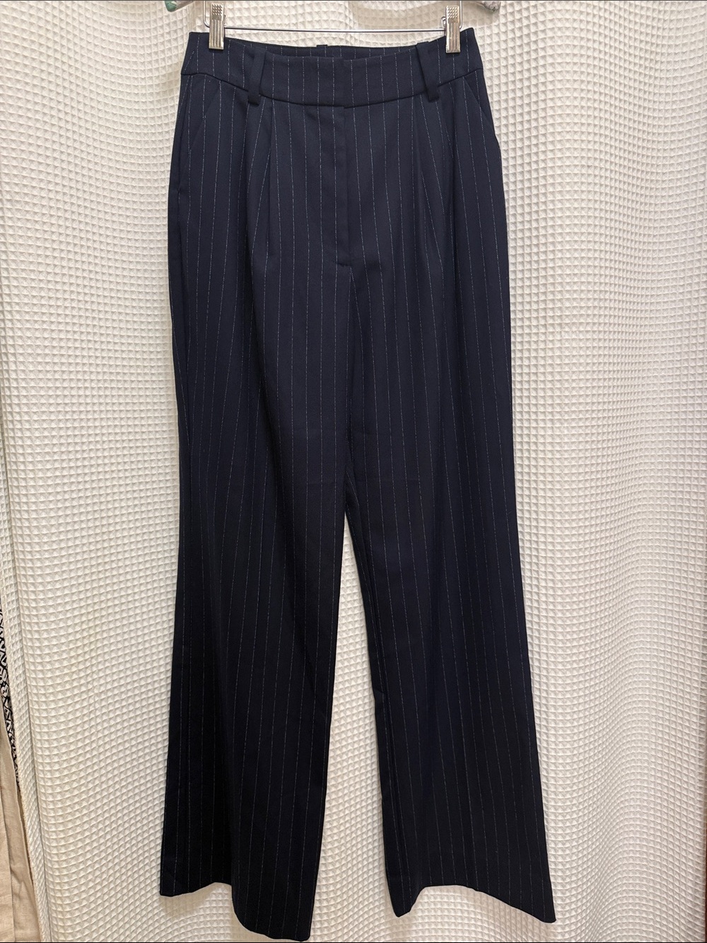 Favorite Daughter Navy Pinstripe Wide-Leg Trousers - Size 6